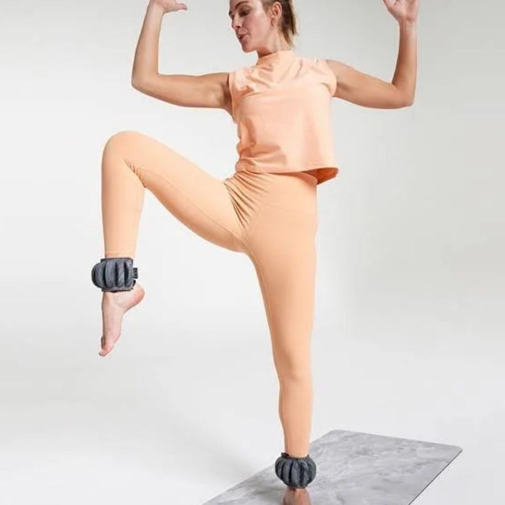 NWT 2 Pc Set Essential High Rise 7/8 Tight Legging + Mock Neck Tank Apricot XXL - Picture 3 of 16